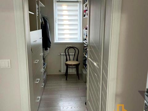 будинок за адресою Молодіжна