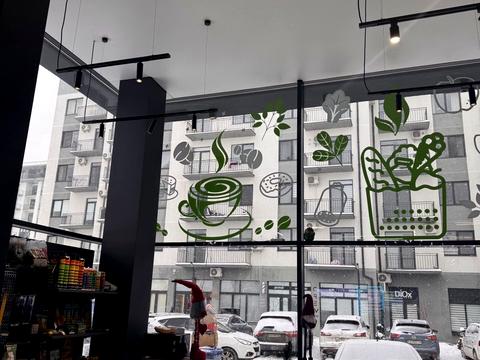 комерційна за адресою Слов'янська набережна вул., (Будинок 3)