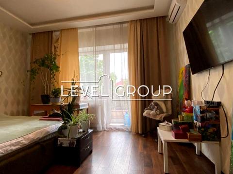 квартира за адресою Академіка Єфремова вул. (Командарма Уборевича), 8-А