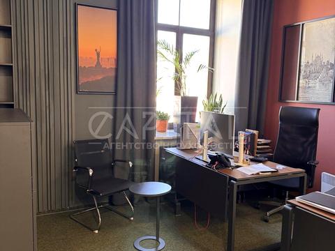 комерційна за адресою Богдана Хмельницького вул., 23-Б