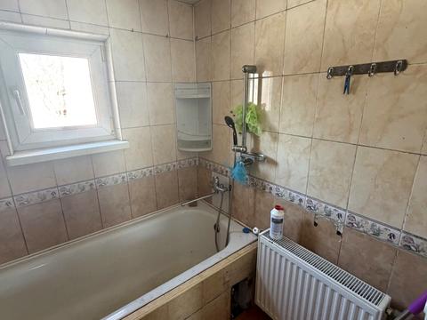 будинок за адресою Центральна вул.