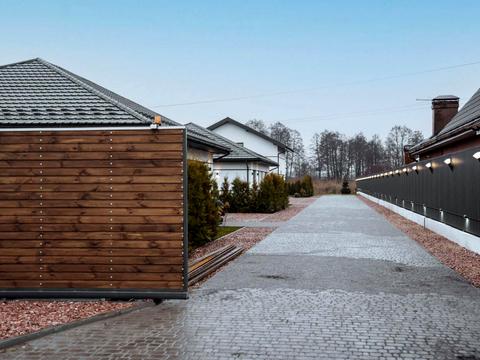 дом по адресу Широкая ул., 1