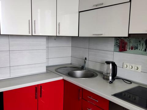 квартира за адресою Михайла Донця вул., 2-Б