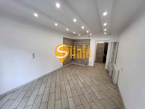 комерційна за адресою Софії Русової вул., 3-А