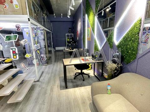 коммерческая по адресу Сирецько-Садовая, 1