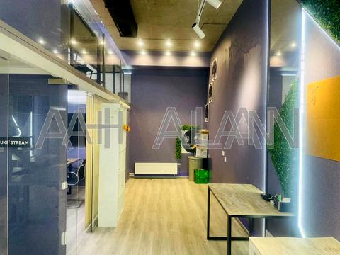 коммерческая по адресу Сирецько-Садовая, 1