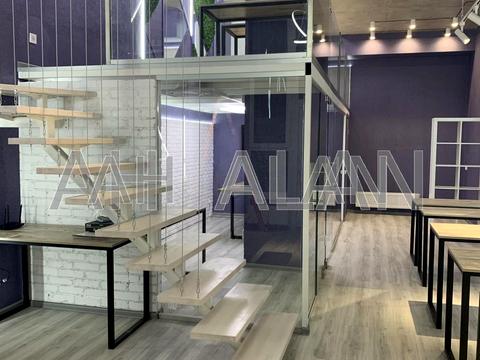 коммерческая по адресу Сирецько-Садовая, 1