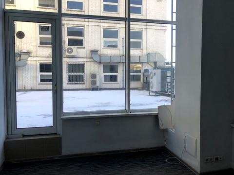 комерційна за адресою Велика Васильківська вул. (Червоноармійська), 72