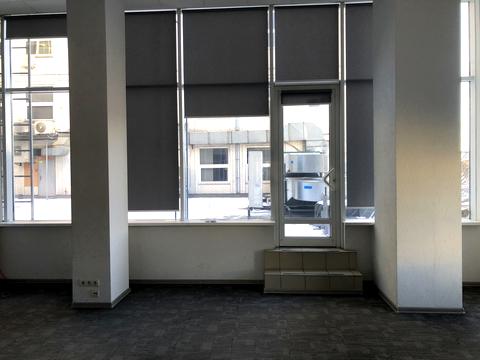 комерційна за адресою Велика Васильківська вул. (Червоноармійська), 72