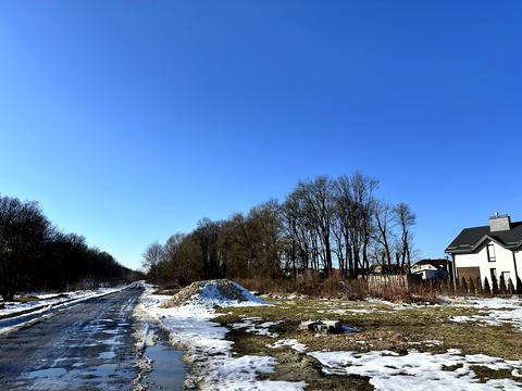 участок по адресу 