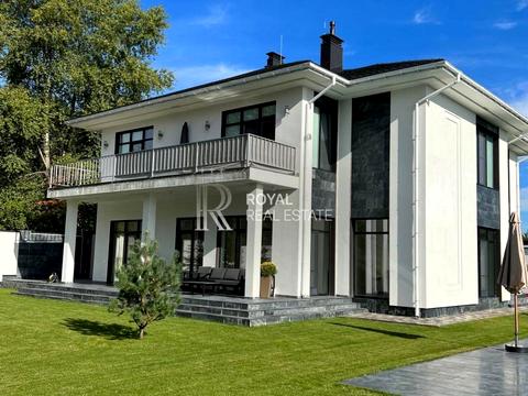 дом по адресу Мира ул.