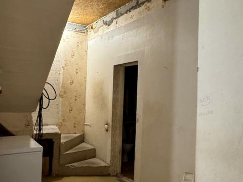 будинок за адресою Грушевського, 1