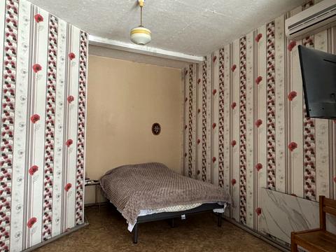 будинок за адресою Грушевського, 1