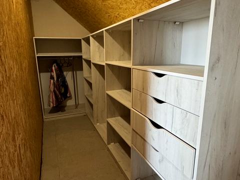 будинок за адресою Грушевського, 1