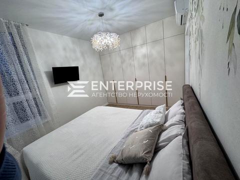 квартира по адресу Родини Крістерів ул., 14