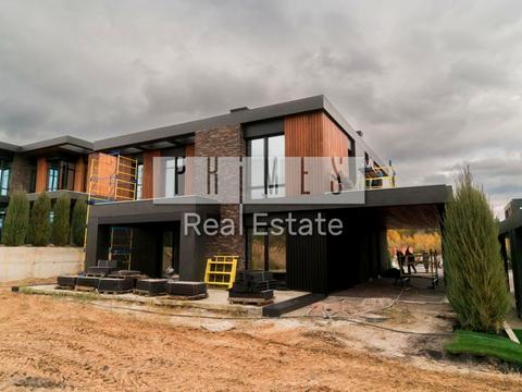 дом по адресу Ватутина пер.