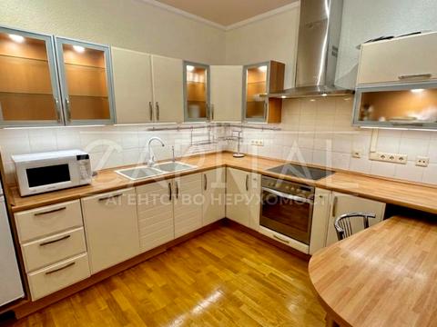 квартира за адресою Київ, Паторжинського вул., 14