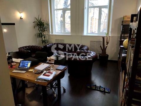 коммерческая по адресу Институтская ул., 24/7