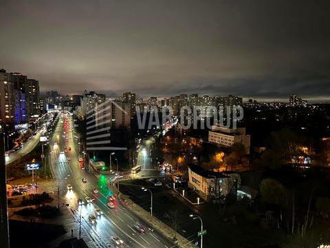 квартира по адресу Голосеевский просп. (40-летия Октября), 76