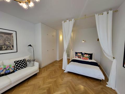 квартира за адресою Андрія Верхогляда вул. (Михайла Драгомирова), 14-А