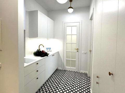 квартира за адресою Андрія Верхогляда вул. (Михайла Драгомирова), 14-А