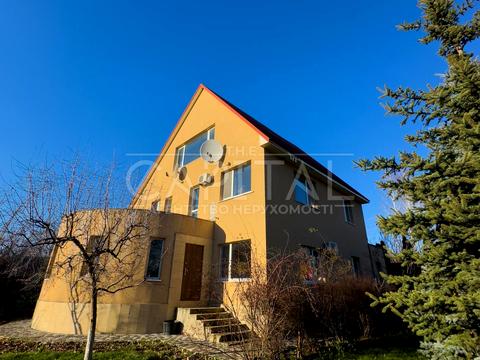 будинок за адресою Піщана вул.