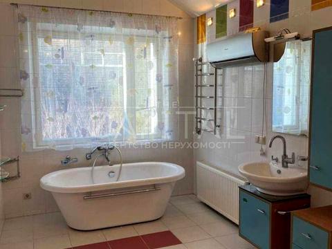 будинок за адресою Київська вул.