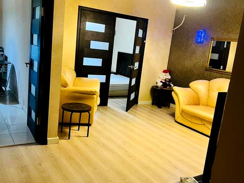 квартира за адресою Левка Лук'яненка вул. (Василя Жуковського), 16, 18, 20, 24