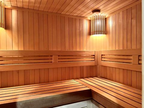 дом по адресу с. Вишенки, Садовая ул.