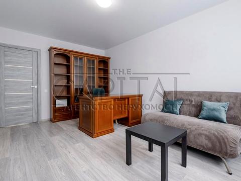 квартира за адресою Михайла Максимовича вул. (Онуфрія Трутенка), 32-А