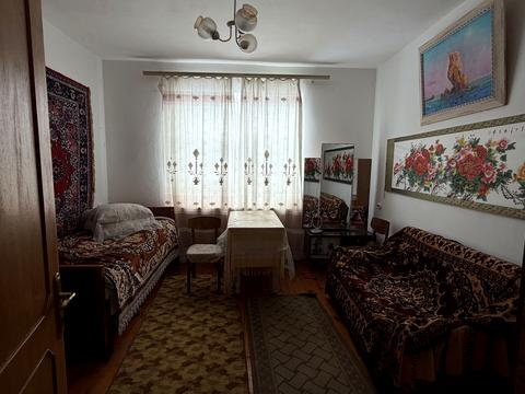 будинок за адресою Грушевського