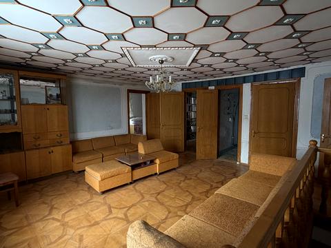 будинок за адресою Грушевського