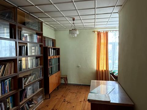 будинок за адресою Грушевського