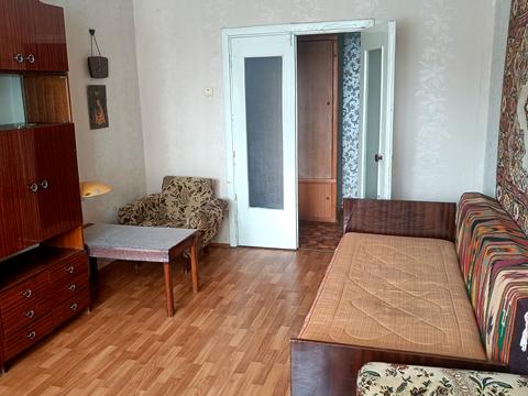 квартира за адресою Всіхсвятська вул. (50 років СРСР), 16