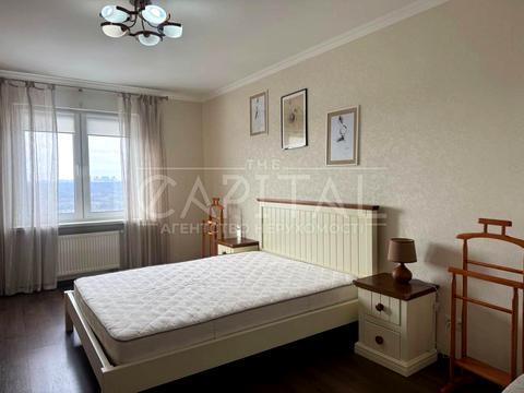 квартира за адресою Київ, Науки просп., 60-А