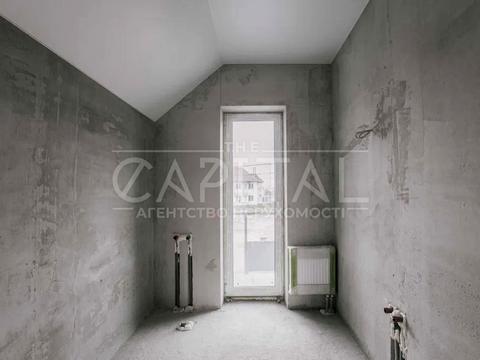 будинок за адресою Жуляни