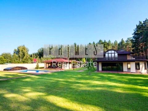 будинок за адресою Жовтнева вул.