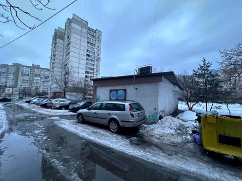 коммерческая по адресу Червоной Калины просп. (Владимира Маяковского), 42