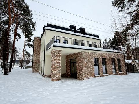 комерційна за адресою Мрії вул. (Пушкінська), 1