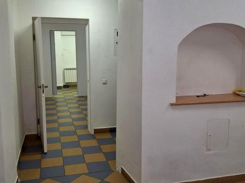 коммерческая по адресу Гладышевского ул., 15