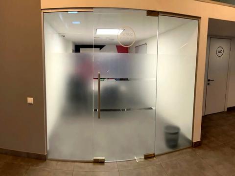 коммерческая по адресу Саксаганского ул., (Будинок 1)