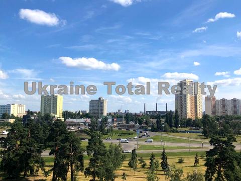 квартира за адресою Андрія Малишка вул., 35