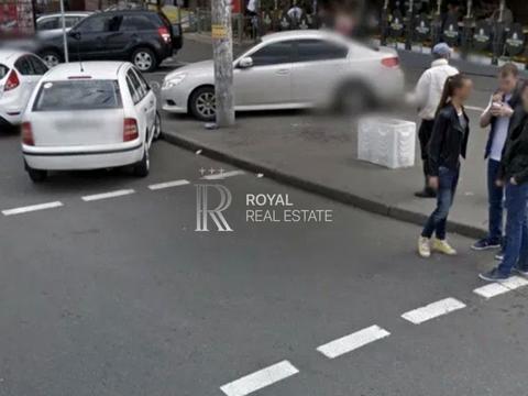 комерційна за адресою Гетьмана Павла Скоропадського вул. (Льва Толстого), 11/61