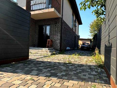 будинок за адресою Григорія Ващенка вул., 1