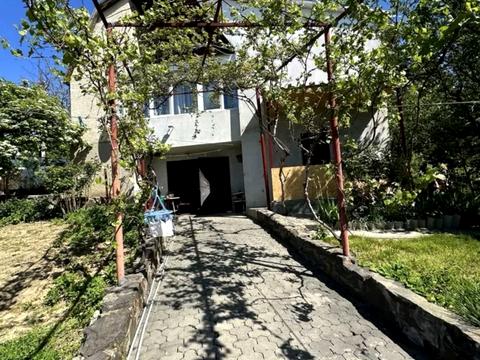 дом по адресу Джерельна