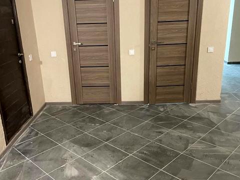 комерційна за адресою Богдана Хмельницького  вул., 171