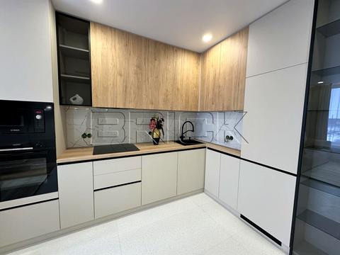 квартира за адресою Олександра Олеся вул., 27-А