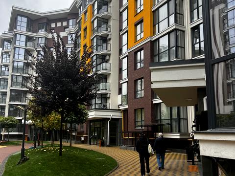 комерційна за адресою Прорізна, 13