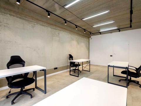 коммерческая по адресу Михаила Максимовича ул. (Трутенко Онуфрия), 26