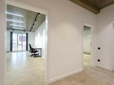 коммерческая по адресу Михаила Максимовича ул. (Трутенко Онуфрия), 26-Б